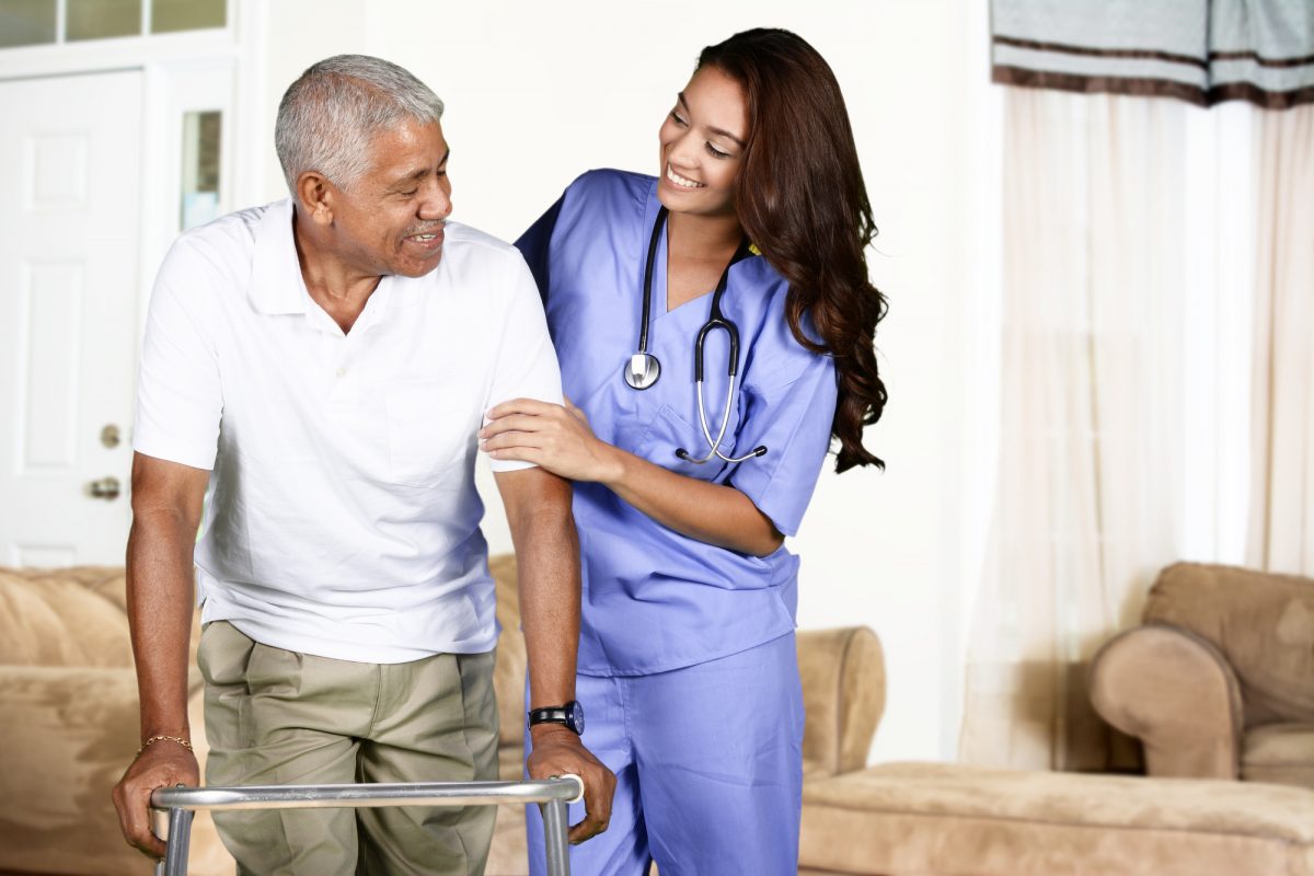 7-benefits-of-home-care-vs-choosing-an-assisted-living-facility